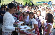 Deputatul PSD Tamara Ciofu a premiat pentru al treilea an consecutiv cei mai buni elevi din fiecare școală din colegiul său parlamentar