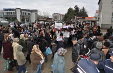 Închiderea Spitalului Orăşenesc din Darabani scoate lumea în stradă