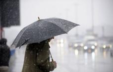 Ploi şi temperaturi scăzute în toată ţara, de marţi până joi
