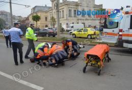 Accident în apropiere de Uvertura Mall: Un motociclist a intrat direct într-un autoturism - FOTO