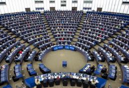 Parlamentul European a respins propunerea de reducere a folosirii pesticidelor în Uniunea Europeană