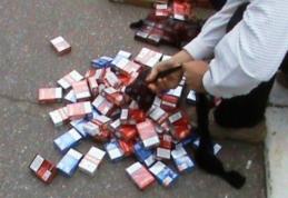 Tânăr cercetat de polițiști după ce a fost depistat în trafic, transportând țigarete de contrabandă
