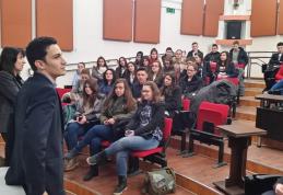 Colegiul Național „Grigore Ghica” Dorohoi – Educația adolescenților - FOTO
