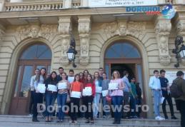 Premii numeroase câștigate de Elevii Colegiului Naţional „Grigore Ghica” Dorohoi la Concursul Naţional de Chimie