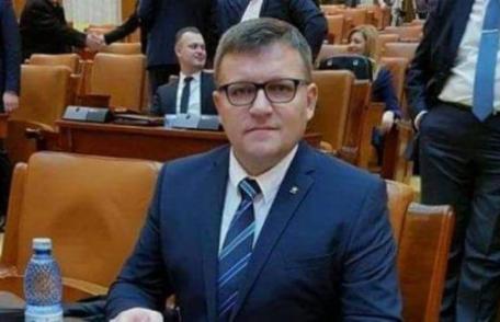 Marius Budăi: „Mai mulți elevi din Botoșani beneficiari ai programelor Bani de liceu și Burse profesionale”