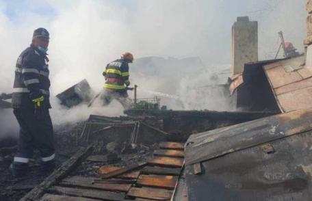 Patru incendii în mai puțin de șapte ore, în județul Botoșani