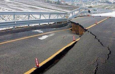 Un pod din Sicilia s-a prăbuşit la 10 zile de la inaugurare