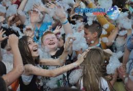 Super petrecere cu spumă la Dorohoi organizată în cinstea copiilor de ziua lor – FOTO