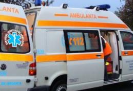 Accident grav pe strada A.I. Cuza din Dorohoi - Nu s-a asigurat la plecarea de pe loc și a băgat un om în spital