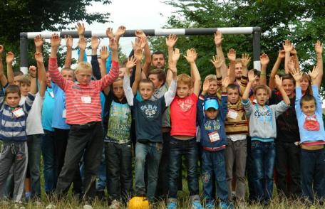 Tabără de vară cu copii și tineret în satele Baranca, Fundu Herții și Poiana din comuna Cristinești - FOTO