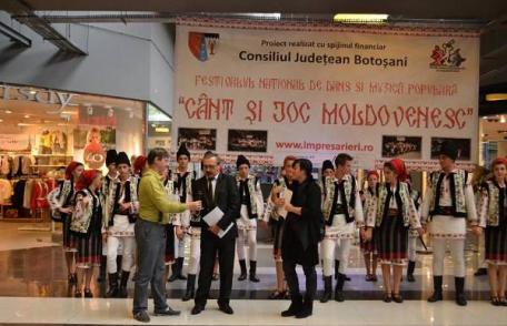 Vezi cine a participat la spectacolul de gală a Festivalului Național „Cânt și joc moldovenesc” - FOTO