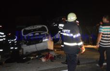 Accident grav produs în această seară! BMW rupt în două după ce a intrat în alte două mașini