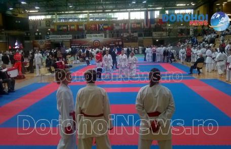 Un dorohoian participă la Campionatul Mondial de karate UWK de la Koper, Slovenia - FOTO
