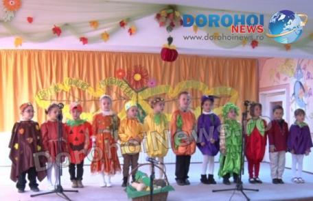 Festival Concurs Interjudeţean  la Dorohoi „Toamna în cântec şi culoare” - ediţia a IV-a - FOTO