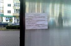 Primim la redacţie - Afişaj stradal în staţiile VIP din Dorohoi - FOTO