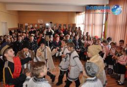 Zi de sărbătoare la Școala Gimnazială „Alexandru Ioan Cuza” Dorohoi - GALERIE FOTO