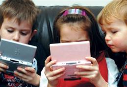 Zece motive pentru care copiii sub 12 ani nu ar trebui să folosească mobilul
