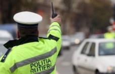 Radarele polițiștilor, date peste cap în weekend: 166 de șoferi amendați pentru depăşirea vitezei legale