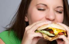 De ce nu e bine să mănânci repede?