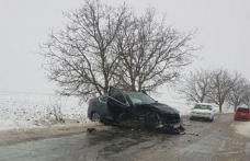 Autoturismul de lux al unui om de afaceri din Botoșani distrus într-un accident rutier
