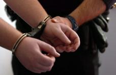 Tânăr de 18 ani arestat preventiv pentru tentativă la viol şi furt calificat