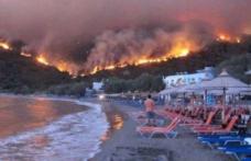 Avertizare pentru turiștii români: Incendiu puternic în insula Kefalonia din Grecia