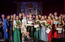Regal pentru centenar – Liceul „Regina Maria” și-a ales regele și regina - FOTO