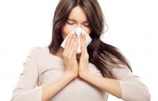 Creștere a cazurilor de infecții respiratorii în spitale, provocate de Covid sau gripă sezonieră