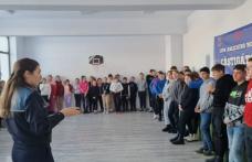 Concurs între elevii de gimnaziu pe tema violenței școlare în cadrul unui parteneriat dintre IPJ și IȘJ Botoșani