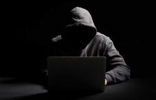 Avertisment din partea specialiștilor privind fraudele cibernetice: atacatorii transmit mesaje care par a fi de la curieri sau site-uri de cumpărături