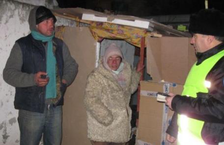 Prefectul a ordonat ca oamenii străzii să fie duşi în adăposturi ca să nu îngheţe peste noapte 