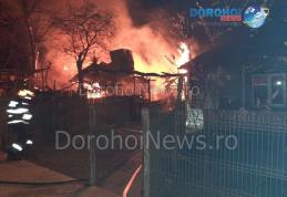 Incendiu violent izbucnit într-o gospodărie din comuna Hilișeu Horia. Mai multe anexe au fost cuprinse de flăcări - FOTO