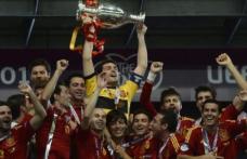 Spania este prima echipă care îşi apără titlul european, după 4-0 cu Italia în finală