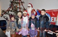 Moş Crăciun a venit şi la Poliţia municipiului Dorohoi - FOTO