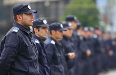 Jandarmii vor asigura ordinea şi liniştea publică la slujba de înviere și evenimentele sportive din județ
