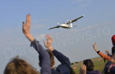 Mii de persoane prezente la mitingul aviatic „Suceava Air Show” – GALERIE FOTO