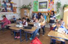 Acțiune educativă desfășurată la Liceul Tehnologic Special „Ion Pillat” Dorohoi - FOTO  