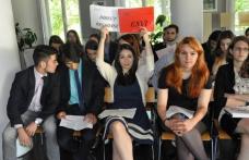 Trei elevi de la CN „Grigore Ghica” Dorohoi, au fost selectați să participe la Sesiunea Națională EYP (European Youth Parliament)