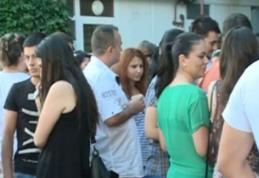 Statul român cheltuie milioane de lei cu ajutoare de şomaj pentru tinerii care au picat BAC-ul