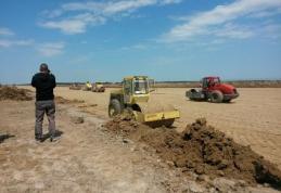Un muncitor a murit strivit de un mal de pământ pe şantierul Aeroportului Suceava
