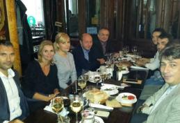 Udrea şi Băsescu, la masă împreună în Centrul Vechi