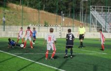 Fotbalul va fi introdus în programa şcolară 2015-2016. Anunţul Guvernului