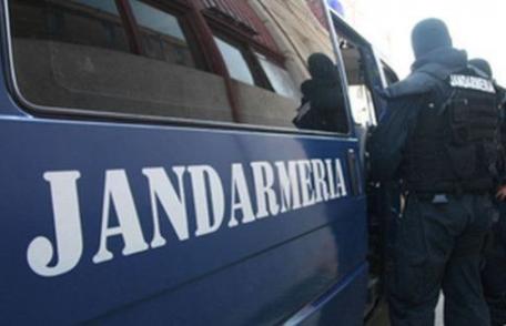 Sancțiuni aplicate de jandarmi scandalagiilor din Dorohoi și din alte trei localități în zilele de Paști