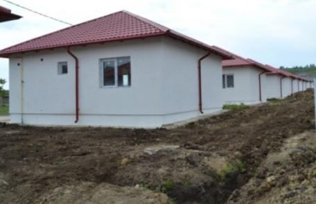 Noile case din cartierul Dumbrava Roșie sunt aproape gata. Află când vor fi date în folosinţă