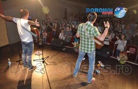 Din nou acasă: Fără Zahăr au făcut show la „Nord-Est Folk” Dorohoi 2015 - FOTO