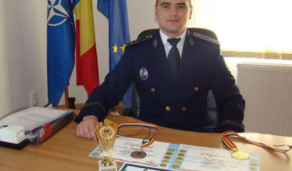 inspectorul de poliţie Cristian Bostă