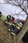 O mamă și doi copii au ajuns la spital, după ce mașina în care erau s-a răsturnat pe DN 29, la Săveni