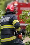 În mai puțin de o oră pompierii au intervenit la patru incidente produse de vântul puternic