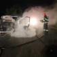 Incendiu la un autoturism parcat într-o curte din Botoșani: mașina a ars complet