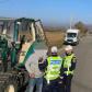 S-a ales cu dosar penal după ce a fost depistat conducând fără permis un tractor neînmatriculat